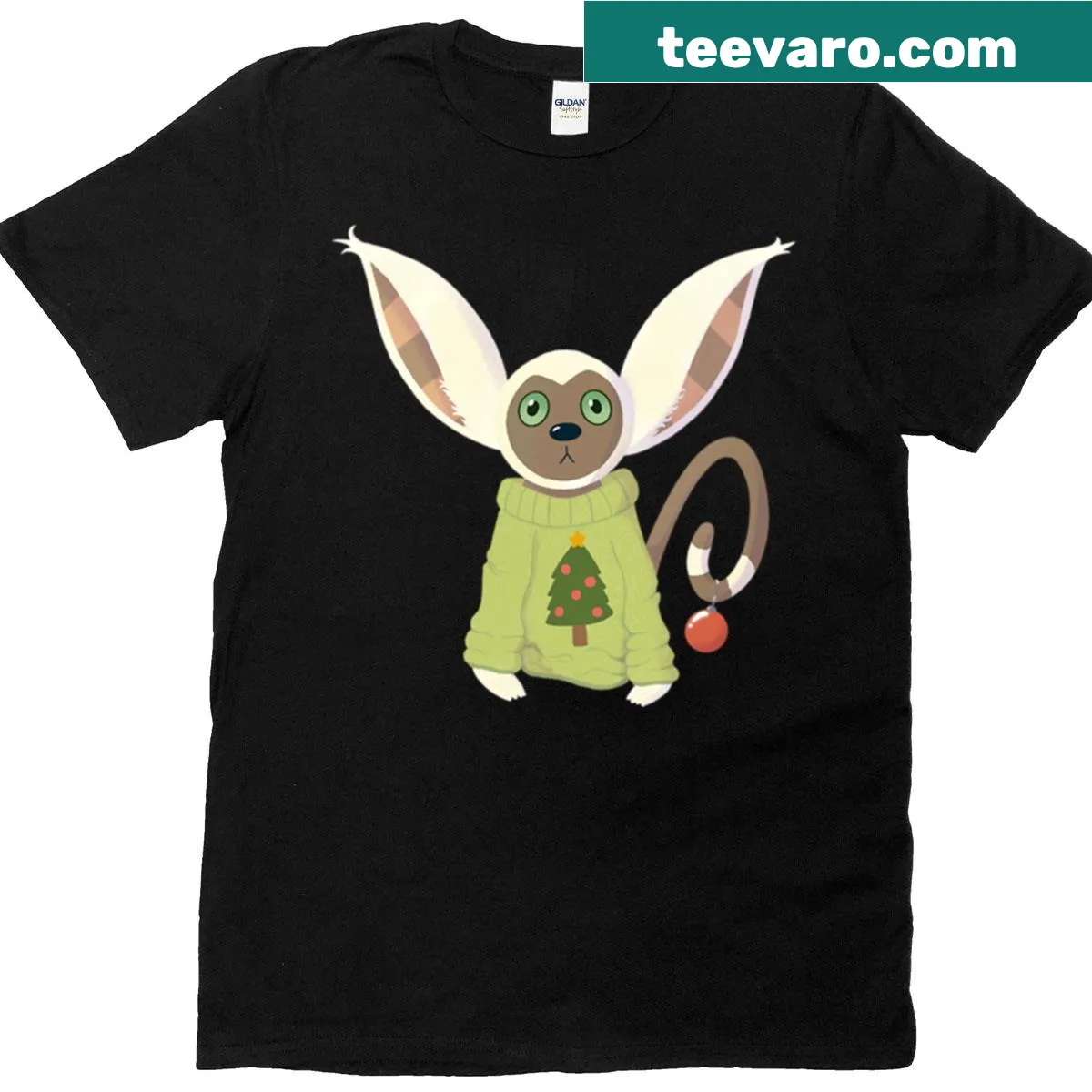 Cute Christmas Momo illustration on a festive t-shirt — on a men's t-shirt