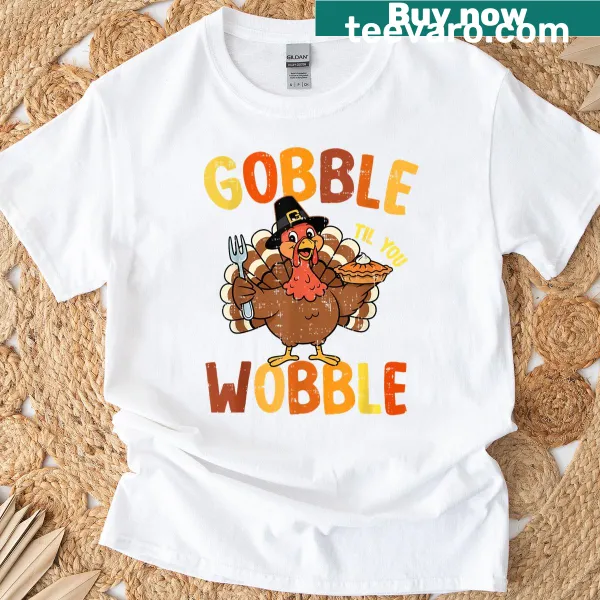 Funny Thanksgiving turkey t-shirt with humorous text