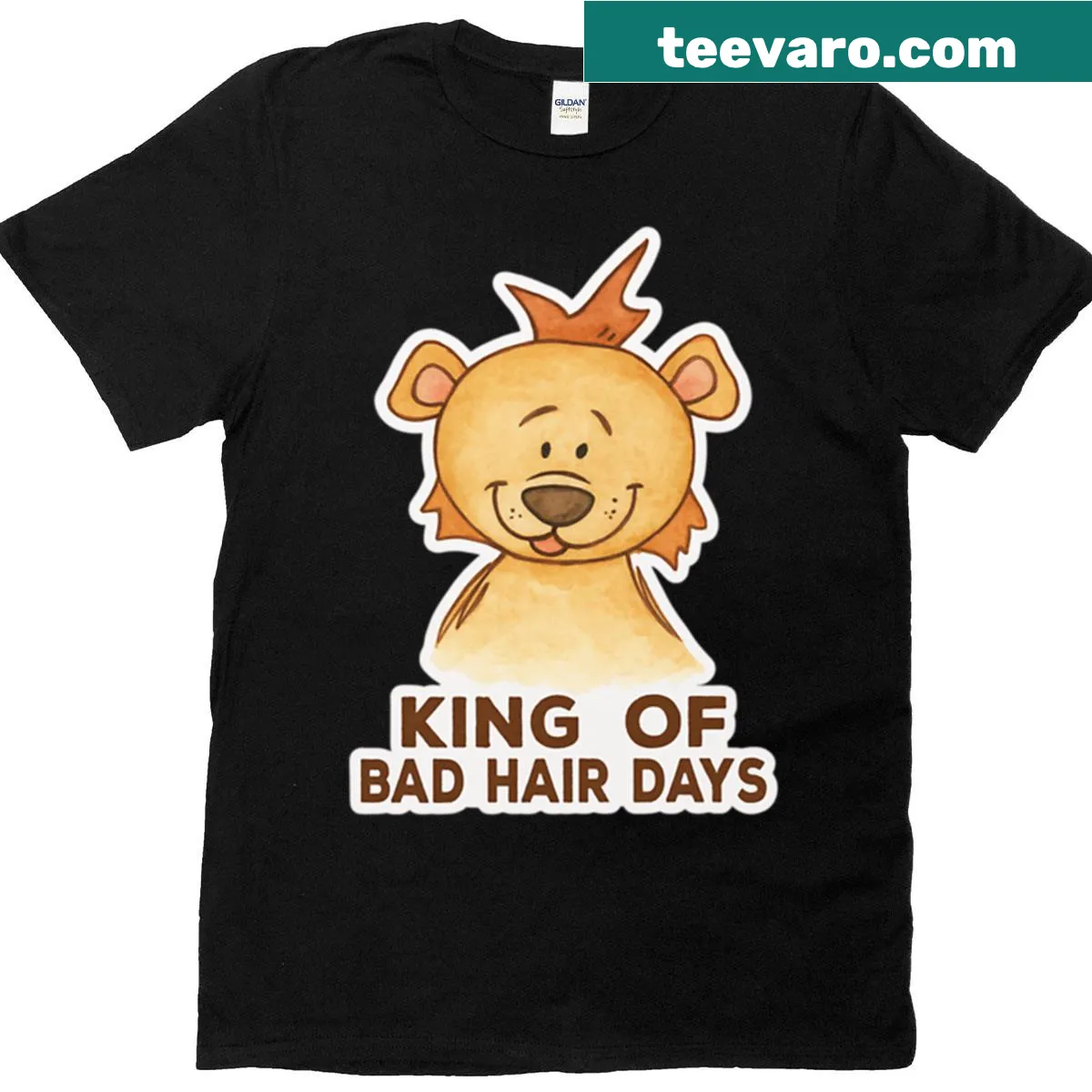 Oversized T-shirt with funny lion watercolor design — on a men's t-shirt