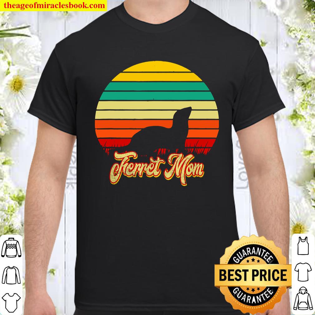 Ferret Mom Retro Vintage Style Ferret Parent Gift T-Shirt