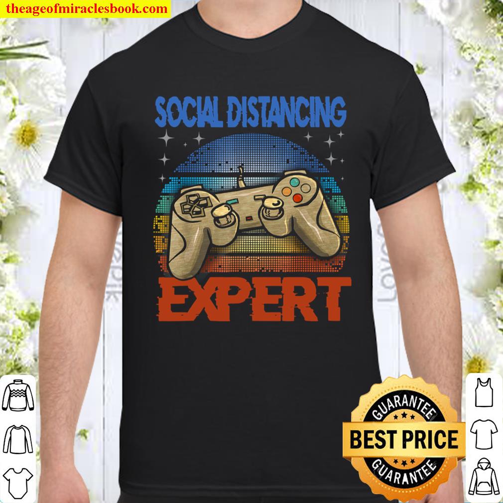 Social Distancing Expert Gaming Video Gamer Boys Men Gift T-Shirt