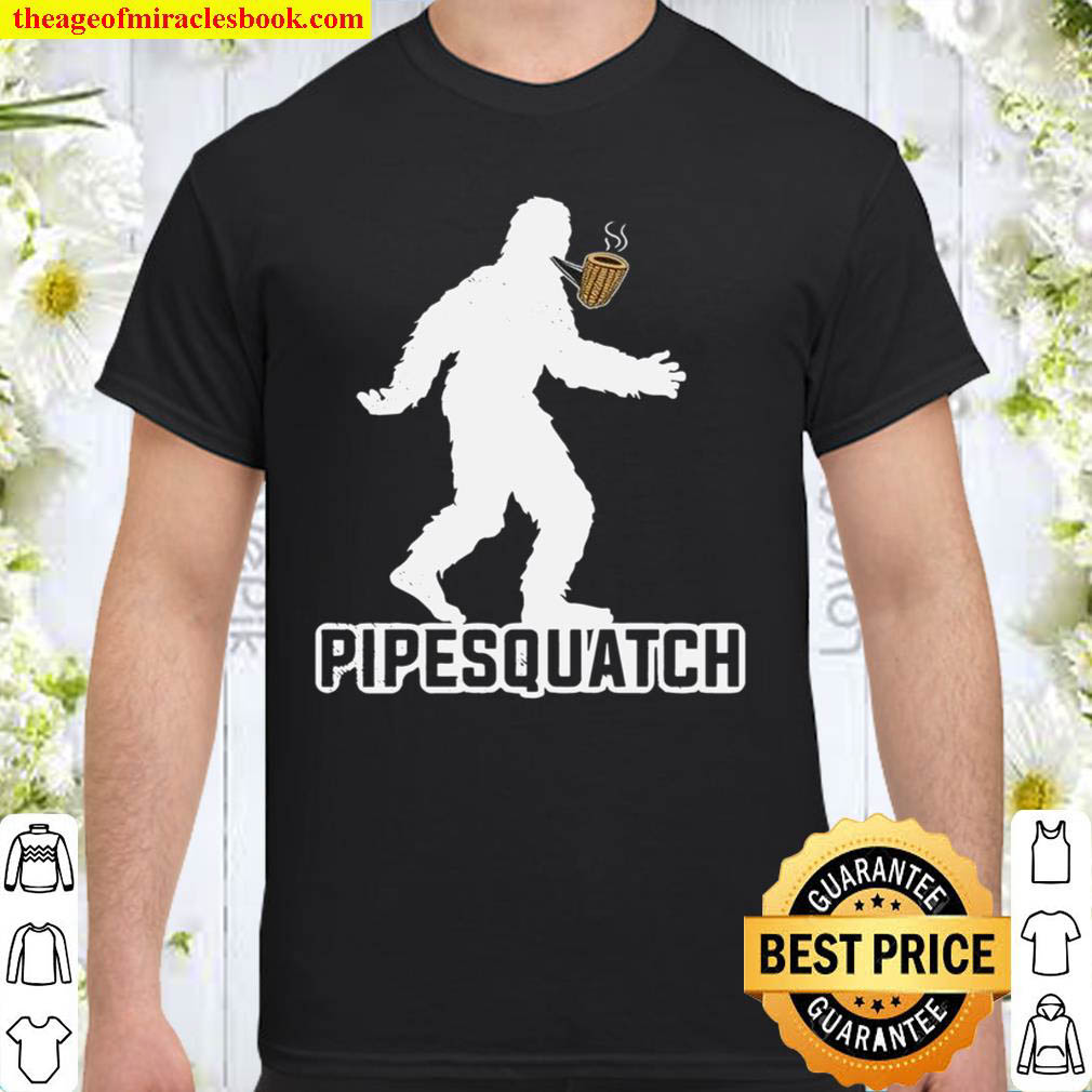 [Best Sellers] – Bigfoot Smoking Corncob Pipe Shirt